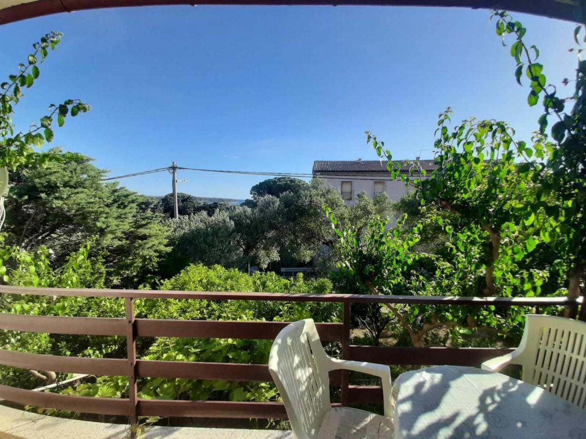 Apartment Spanjol Anka Раб Екстериор снимка